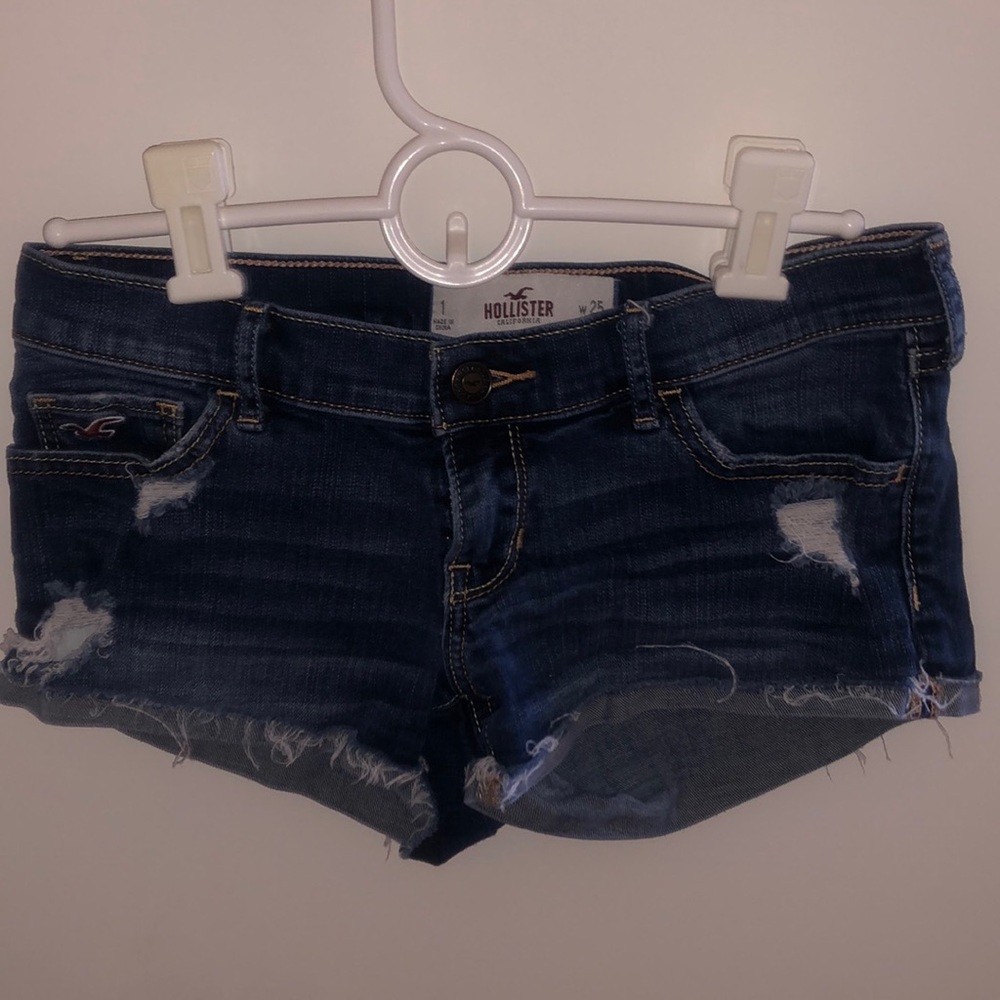 Hollister Ripped Jean Shorts W 25